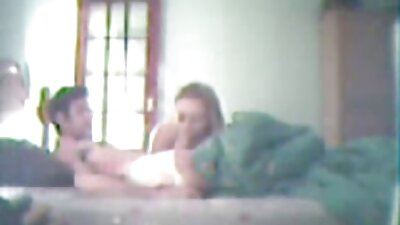 Slutty szőke játszik anya fia szex videok Hitachival, miközben a kibaszott gép fúrja őt